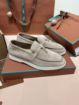 ua L**o p*ana summer charms walk loafers