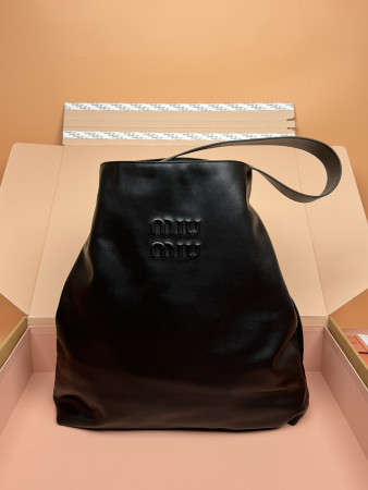 Miu Miu Leather Hobo Bag  41×46×11cm