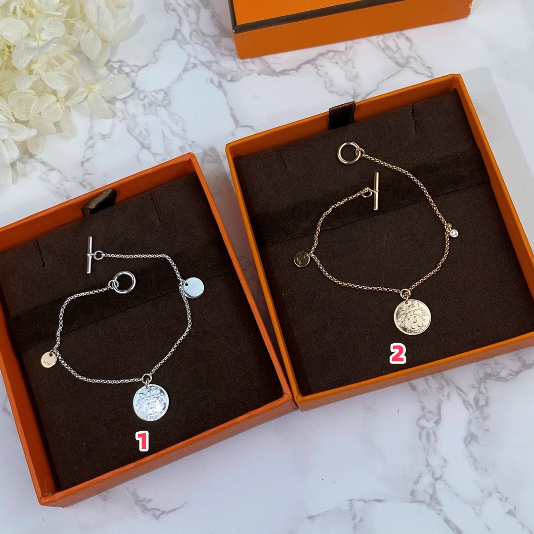 H**me5 coin bracelet