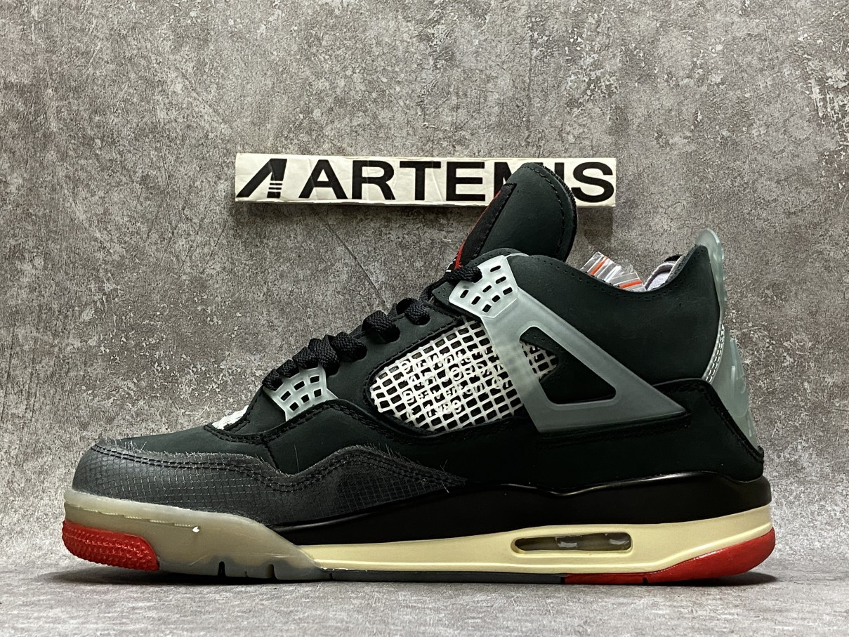 Air Jordan 4 X Off White Bred