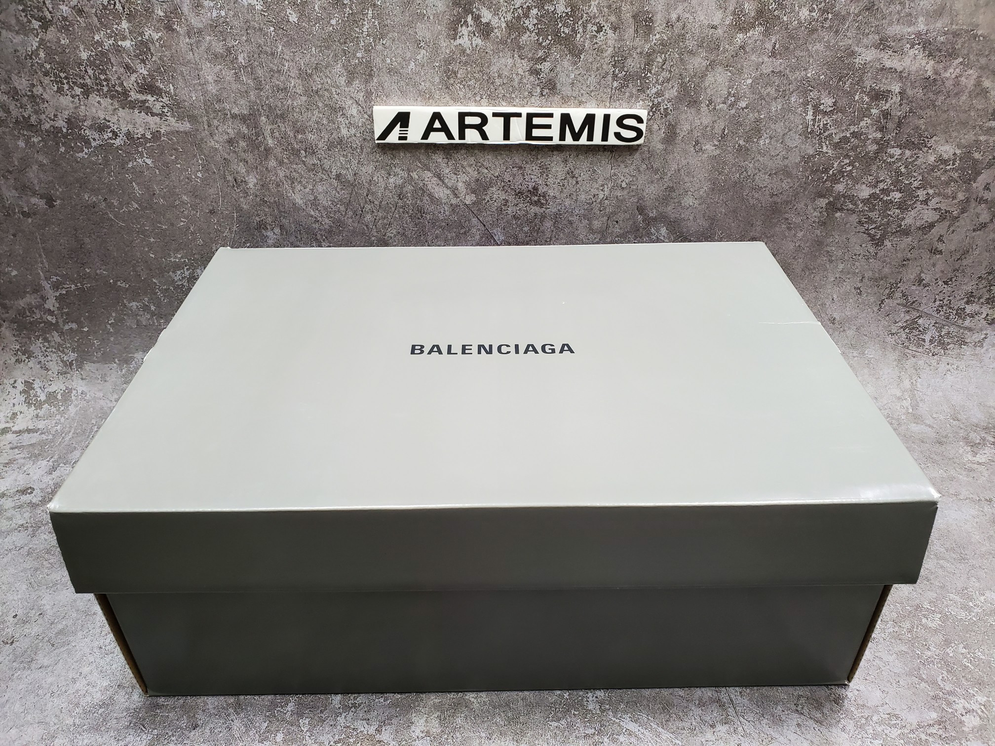 Balenciga LED Track Trainers White