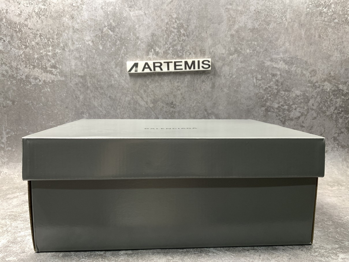 Balenciga Track Worn Out In Light Grey