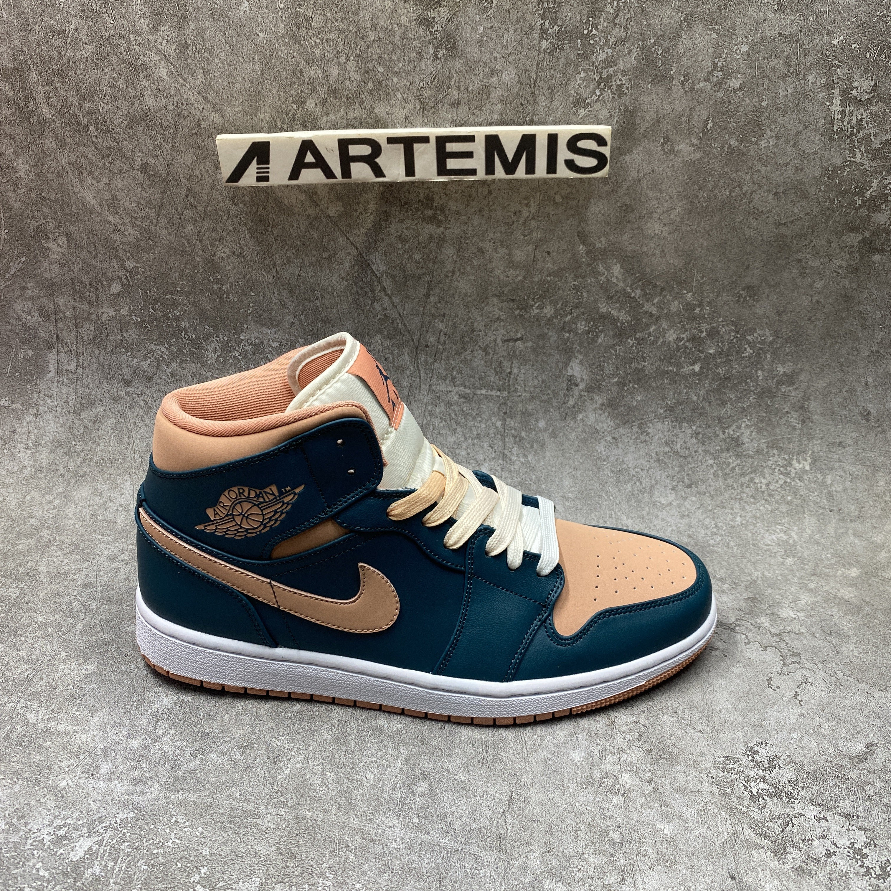 Air Jordan 1 Mid Dark Teal Green