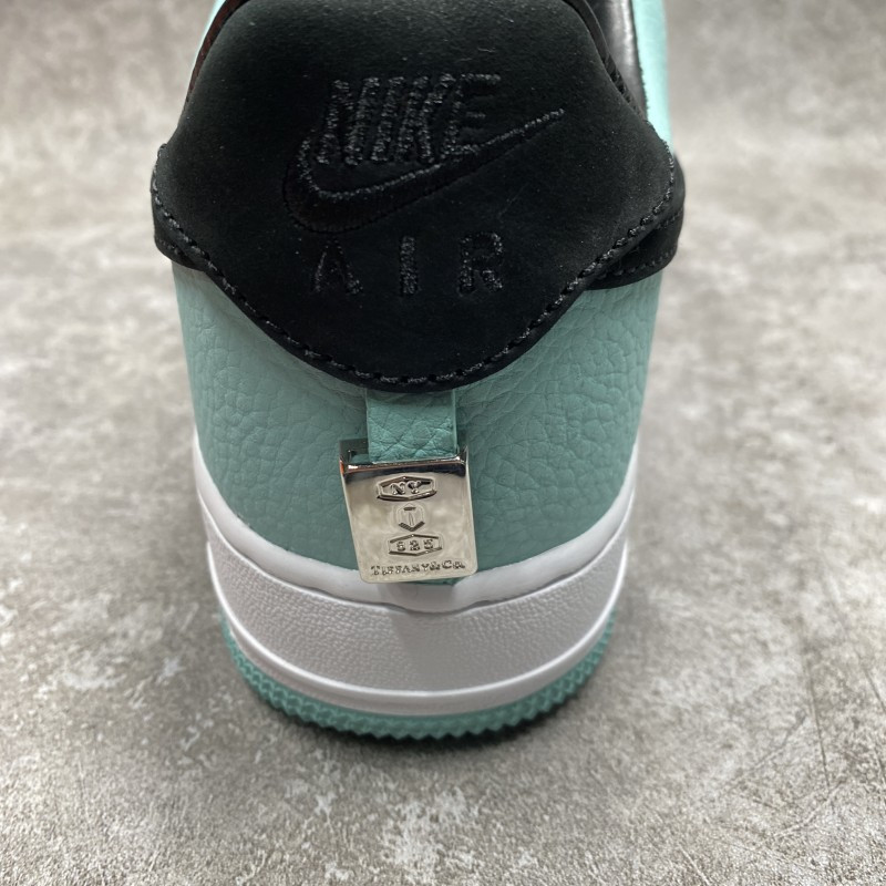 nike air force 1 low T*f*ny & co. 1837 (friends and family)