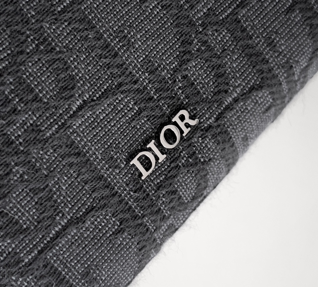 D*or a5 triangle pouch 27 x 19.5 x 6 cm