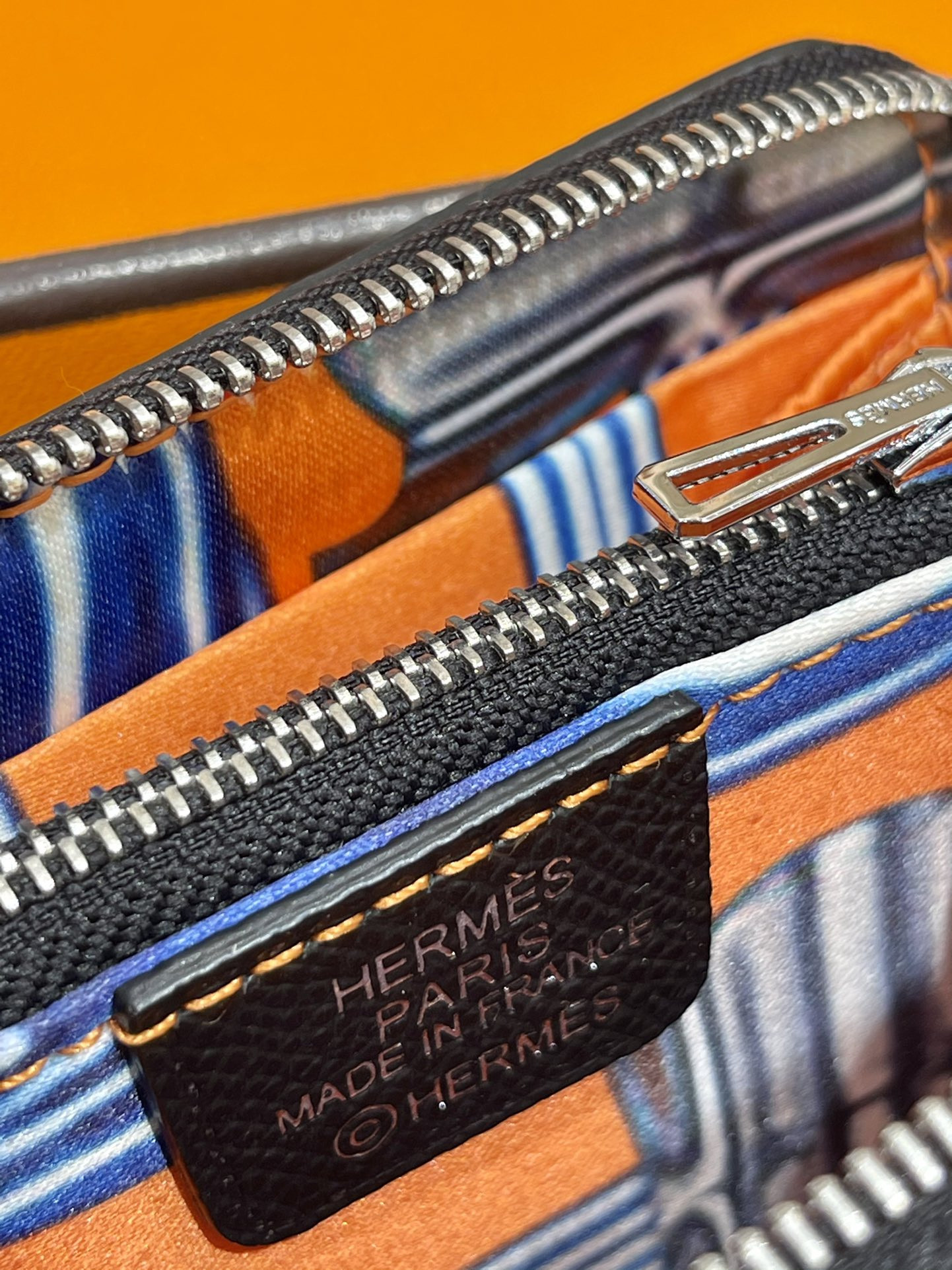 H**me5 wallet 11.5x2x9.5cm