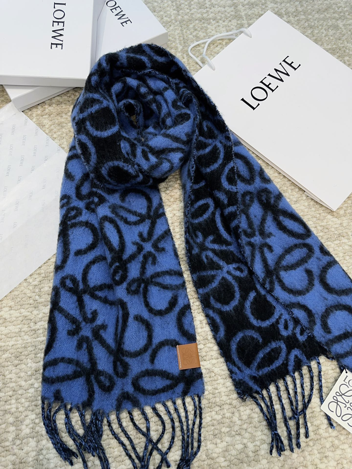 L0ew* scarf 36x186cm